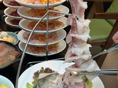 -得意咚瓜·顺德鱼生·冬瓜火锅(深圳首店)