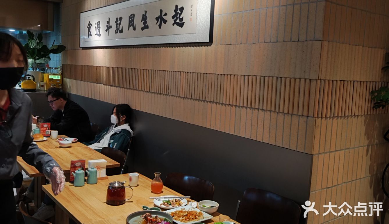 超美艺术街区里的正宗港式茶餐厅，好吃到爆‼️