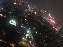 -唐拉雅秀酒店-西锦汇空中BBQ·思创餐厅