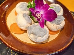 -憨孃孃·重庆老火锅(红山黑金店)