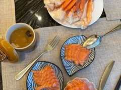 -东方红海鲜百汇(国际大厦店)