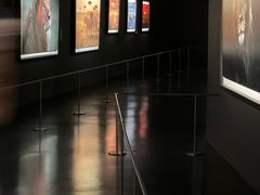 -罗红摄影艺术馆