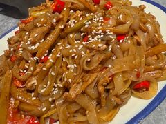 -威记烧嘢·南宁烧烤·超级生牛(绿地店)