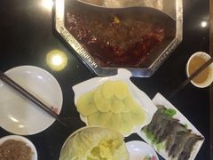 -重庆德庄火锅(体育中心店)