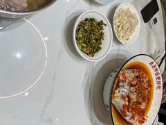 -湘当有饭剁椒鱼头(昆山招商花园城店)