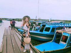 -洞里萨湖