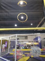 -AP爱蹦哒口袋屋蹦床公园(米房店)