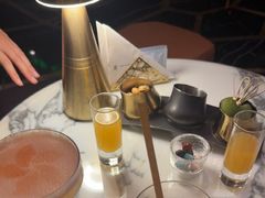 -OZONE 顶楼酒吧(香港丽思卡尔顿酒店)