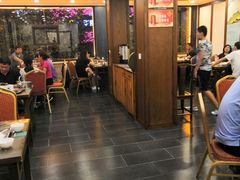 大堂-洁神饭庄·海鲜·青岛菜·30年老字号(五四广场店)
