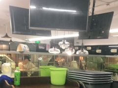 -新大咀港式茶餐厅(宝山万达店)