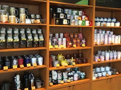 零售区-星巴克臻选(宁波天一广场店)