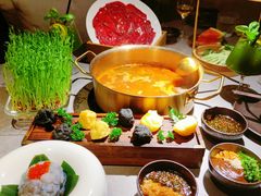 -罗勒家·养生火锅· Bistro(大望路店)