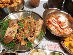 -草家酱蟹炭火烤肉店(珲春南路一店)