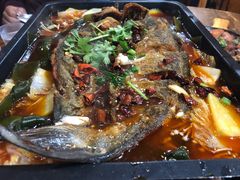 -老东镇啤酒屋海鲜加工·蒸汽海鲜·海鲜烧烤(台东店)