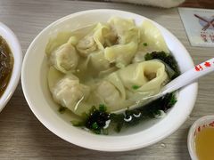 虾肉馄饨-新丰小吃(闻兴路分店)