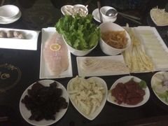 -唯爱KTV聚会餐厅(仙林东城汇店)