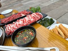 -小牛家村·贵州黄牛肉火锅(梦想小镇二分店)