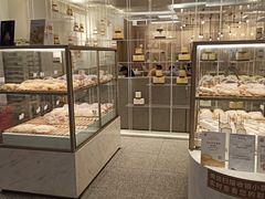 面包甜点陈列柜-奈雪的茶(市百一店)