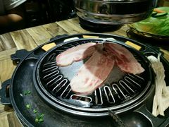 -哈哈碳都·牛肋条无限自助烤肉(台江万达店)