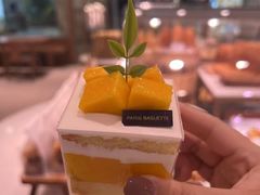-巴黎贝甜·生日蛋糕(环球中心店)