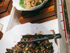 -金滏山烤肉·海鲜·火锅自助餐厅(襄阳万达店)