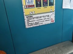 -荒岛实景沉浸密室(江汉路1店)