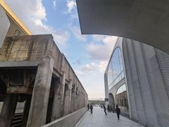 -华氏画廊