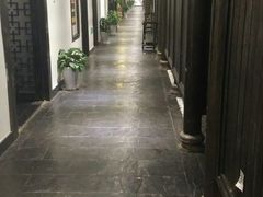-鸭王烤鸭店(三里河店)