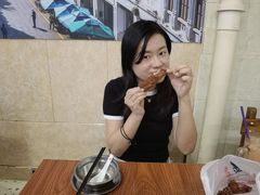 -吴日彪蒜香猪牛排(水巷口店)