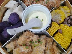 -黄桷树曹家私房菜(江与城店)