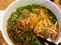招牌大片牛肉面-隆门客栈·西北小吃手工面(丰盛町商业步行街店)