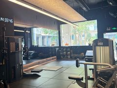 -TOP健身私教工作室(侨香店)
