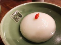 黑芝麻大汤圆-兰溪小馆(东直门簋街店)