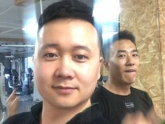 -一公里健身(龙湖紫都城店)