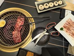 -極屋鮨牛 · 烧肉酒场(时代C馆店)