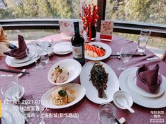 -银星皇冠假日酒店美食阁