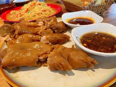 熏猪手-先启半步颠小酒馆(白麓里店)