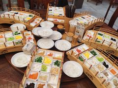-香麒园·过桥米线·南湖雅宴