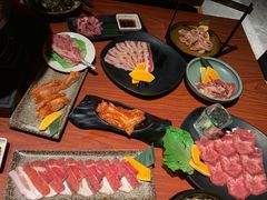 -山之屋炭火烧肉·生啤畅饮(大朗万科中央公园店)