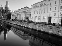 -滴血救世主教堂