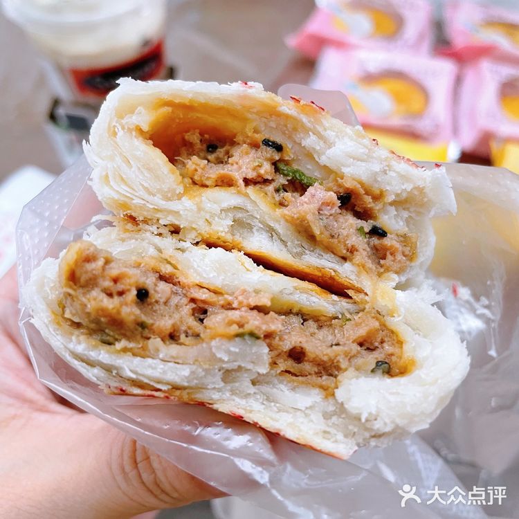 奶油号角每次必买，嘻嘻国民面包店！