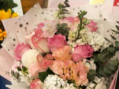 -花邻FloweringLife花艺气球派对(武康大楼店)