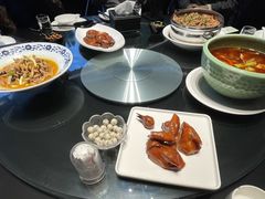 -铜锣湾·有麝自然香(渝北财富中心店)