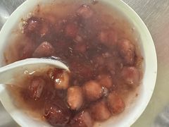 -芳婆糕团店(王府大街店)