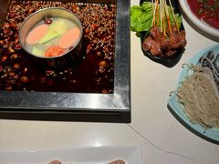 -二荆条·蜀鲜汇城市森林火锅