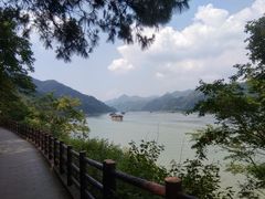 -羚羊峡古栈道森林公园