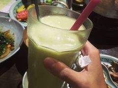 -大头虾越式风味餐厅(光明广场店)