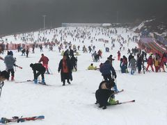 -大别山南武当滑雪场
