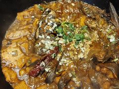 -万里闯关东铁锅炖菜馆(高新旗舰店)