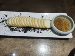 -东口码头·烧鸽子·鱼头泡饼·地方菜(金鹰悦城店)